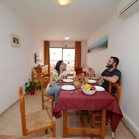 Familiares Sa Gavina Estartit, Principal L'Estartit
